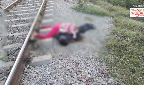 BENGALURU: Lovers END LIFE By Jumping In Front Of Moving Train | News | Asia | WAU