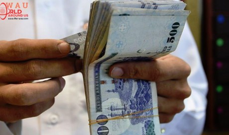 Saudisation of jobs in the grocery sector could cut expat remittances by $1.6bn