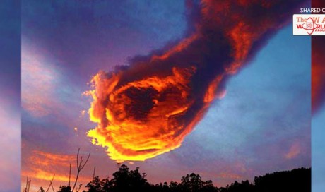 MUST SEE! 'The Hand of God' Appears In Portugal! Unbelievable!