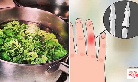 This Is What Happened To Your Body When You Drink Parsley Tea With Lemon And Honey