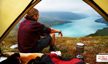 Study finds a single weekend camping trip can help people get to sleep earlier