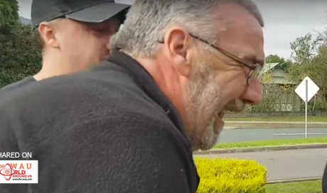 Grandpa With Cancer Never Met Grandson When He Was Born. Then He Finds Out He’s On Front Lawn