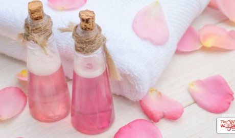 10 Rose Water Benefits: From Antioxidants to Anti-Aging