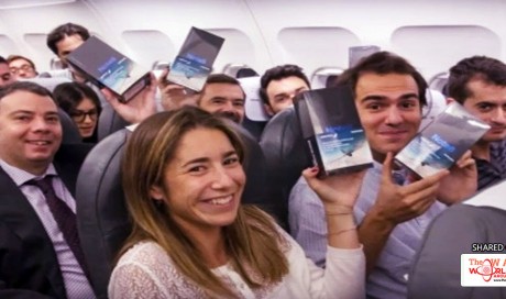 Samsung hands out free Galaxy Note 8 to ALL 200 passengers on a flight, tells them it's safe