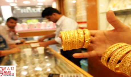 Dubai gold price falls to 2018's lowest levels. Right time to buy?
