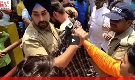 Hero cop saves Muslim man from mob, video goes viral
