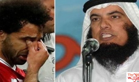 Arab cleric says Mo Salah's injury is 'punishment for breaking fast'
