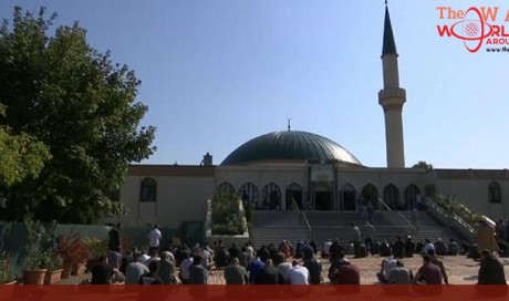 7 mosques shut down, 60 imams face expulsion in Austria
