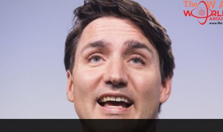 Social media raises eyebrow at Trudeau - then lowers it

