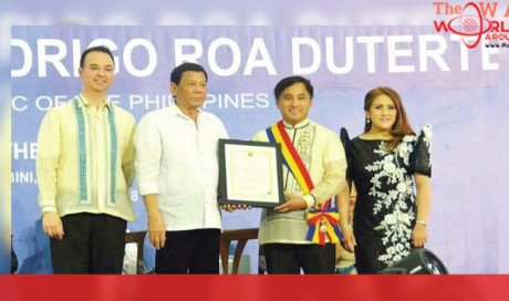 Filipino diplomats in UAE receive award from Duterte
