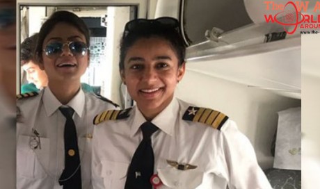Why the picture of two Pakistani female pilots is going viral
