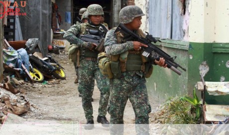 Philippine army kills six police in friendly fire
