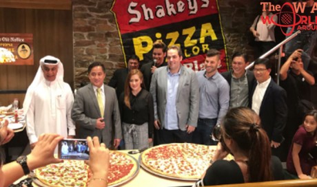 Shakey’s Pizza is now open in Dubai!
