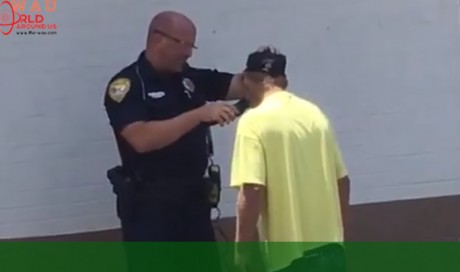 A homeless man needed a little help to land a job. So this officer gave him a shave
