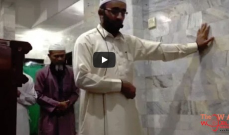Watch: Indonesian imam leading prayer as quake hits goes viral