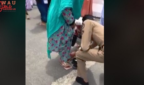 Watch:  Saudi police officer gives his shoes to pilgrim