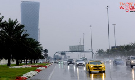 Rain hits parts of UAE, dust storm to reduce visibility