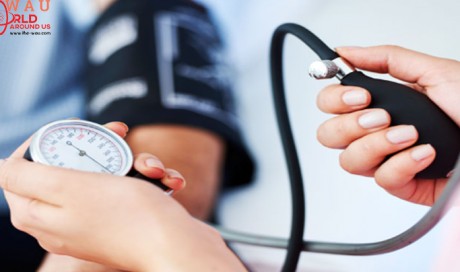 High blood pressure before age 40 tied to earlier strokes, heart disease
