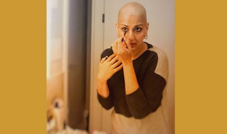 Bollywood actress Sonali Bendre's cancer posts inspire fans