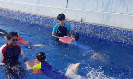 6 Reasons Why Your Child Should Learn To Swim
