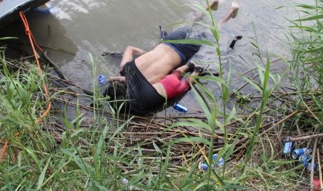 Images of drowned Salvadoran migrant and 2-year-old child stir outrage