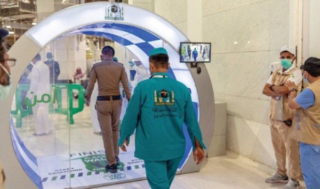Self-sanitization gates installed at Makkah’s Grand Mosque